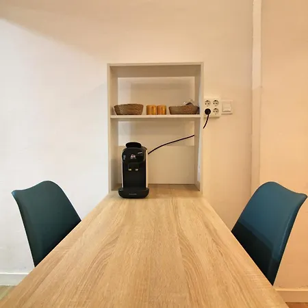 Suite, Entrada Autonoma Y Bano Privado 아파트