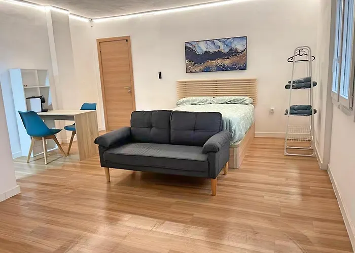 Suite, Entrada Autonoma Y Bano Privado Кордова